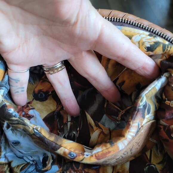 Handmade leather and cow hide bag with Turquoise stone, made by Sweet Smoke Bags - Picture 11 of 15